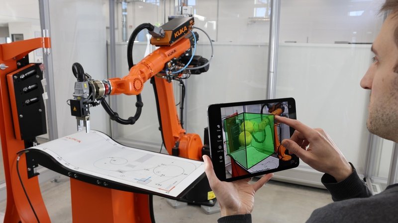 KUKA LANÇA SOFTWARE PARA FACILITAR O COMISSIONAMENTO DE NOVOS ROBÔS